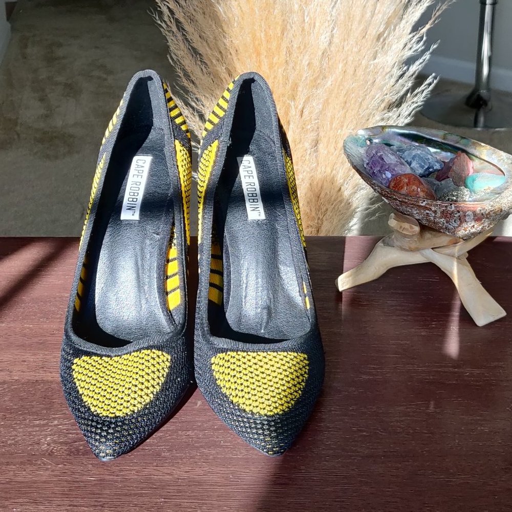 Woven Pump